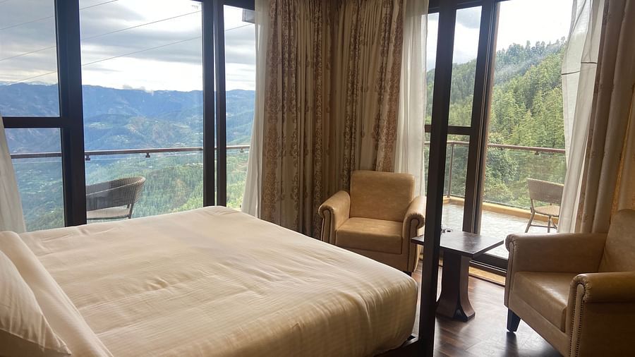 spacious rooms at Aranya Himalayan Retreat 18 - Aranya Himalayan Retreat, Mashobra
