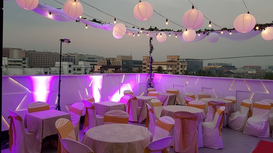 Banquet Halls in Andheri East, Dragonfly Hotel, Hotels in Andheri East