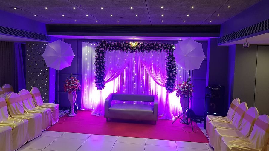 Banquet Halls in Andheri East, Dragonfly Hotel, Hotels in Andheri East