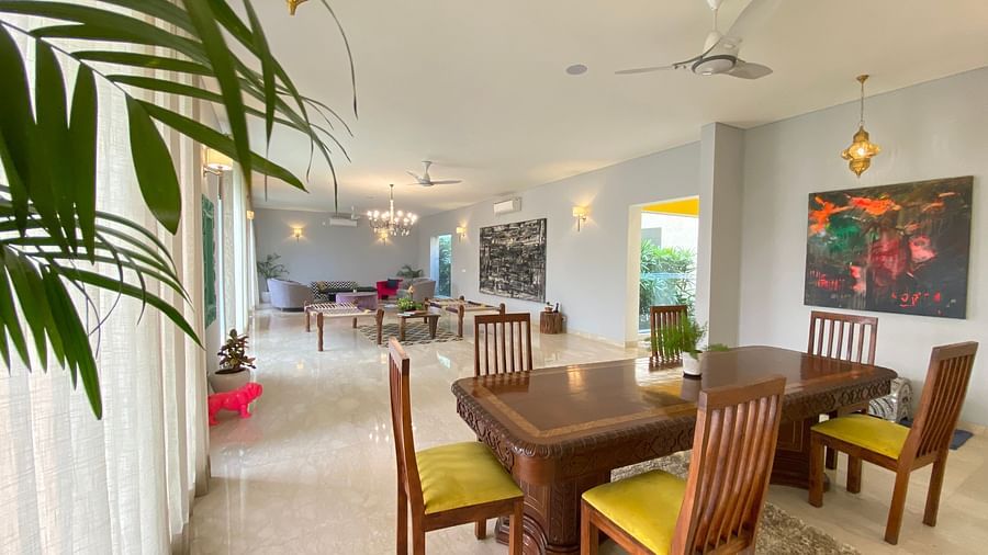 An overview of the the dining area in Villa 21-5 - Karma Lakelands.