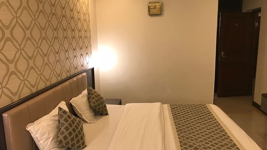 Rooms Kohinoor Executive Pune 10