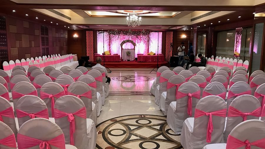 Banquet. Hotel Kohinoor Park Prabhadevi Mumbai 5