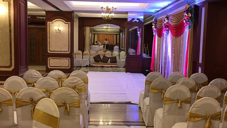 Banquet. Hotel Kohinoor Park Prabhadevi Mumbai 5