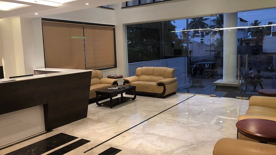 Lobby 1