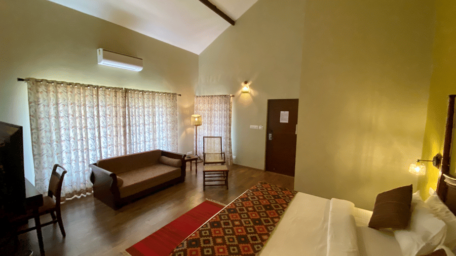 4. Guest Room IMG 7178
