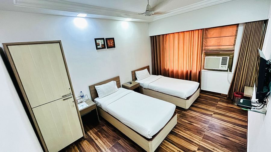Room 12