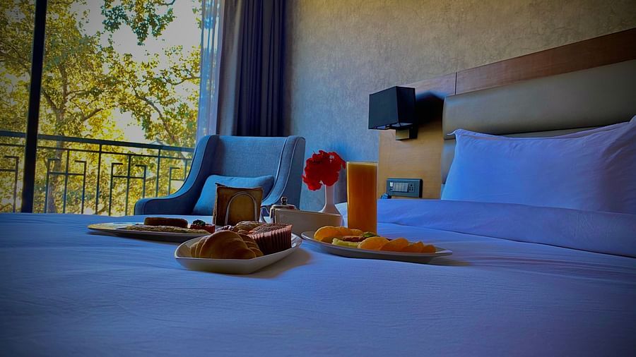 5-star hotels in Bhimtal, Nainital, 5 star resorts in Bhimtal  0590