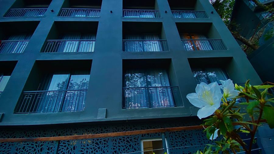 5-star hotels in Bhimtal, Nainital, 5 star resorts in Bhimtal 0681