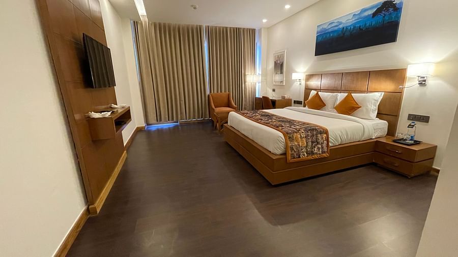 Rosetum Kasauli - bed in Queen Suite