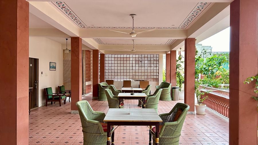 1 - Sit Out Patio - Terrace - Suryaa Villa Jaipur.jpeg