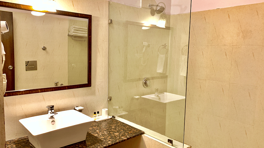 Bathroom of Junior Suite at Suryaa Villa Jaipur