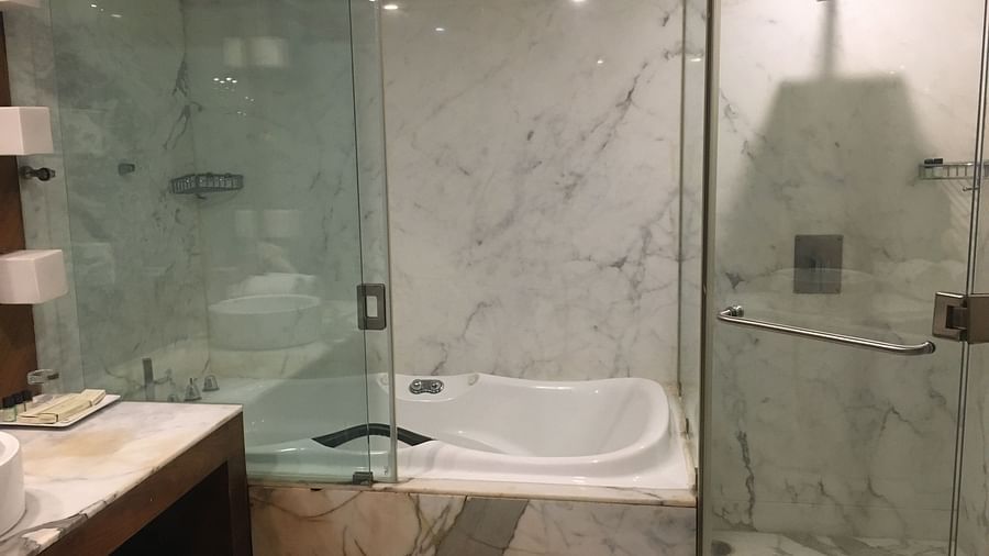 Jr. Suite Bathroom 2