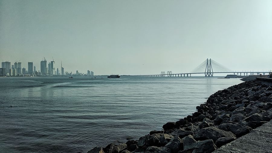 Mumbai coastline with a view of the worli bandra sealink