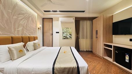 Deluxe room 5