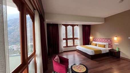 Junior Suite With Balcony  (1)