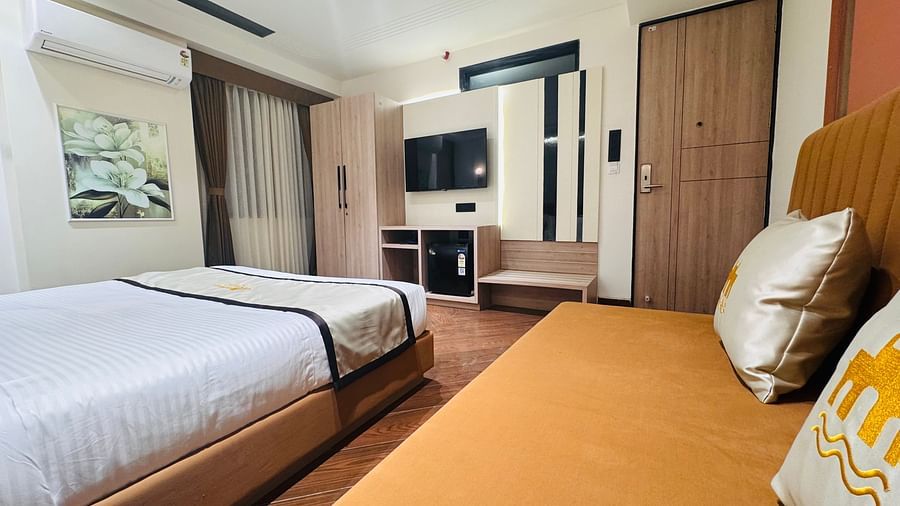 Deluxe Room 5