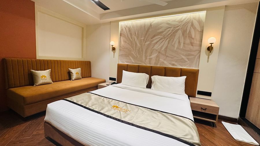 Deluxe Room 8