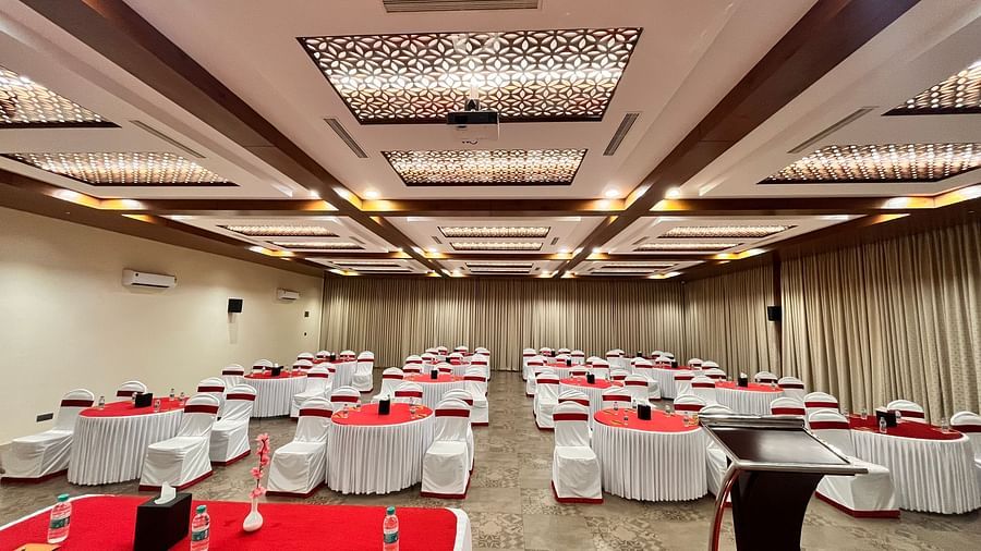 The Spruce Banquet Hall at The Silver Sky Hotels and Resorts, Chikkamangaluru 2