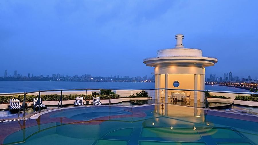 Pool Facade Hotel Marine Plaza Mumbai - Sarovar Hotels 1