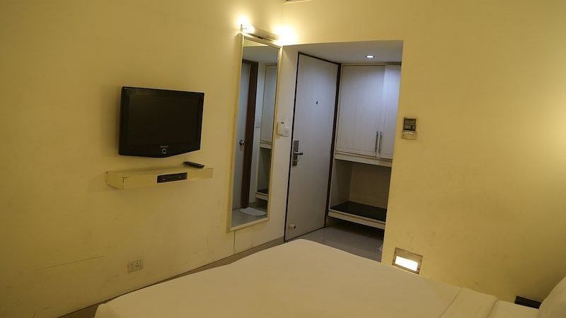 Deluxe Room Hotel Southern Regency Karol Bagh Delhi Hotel near Paharganj 1