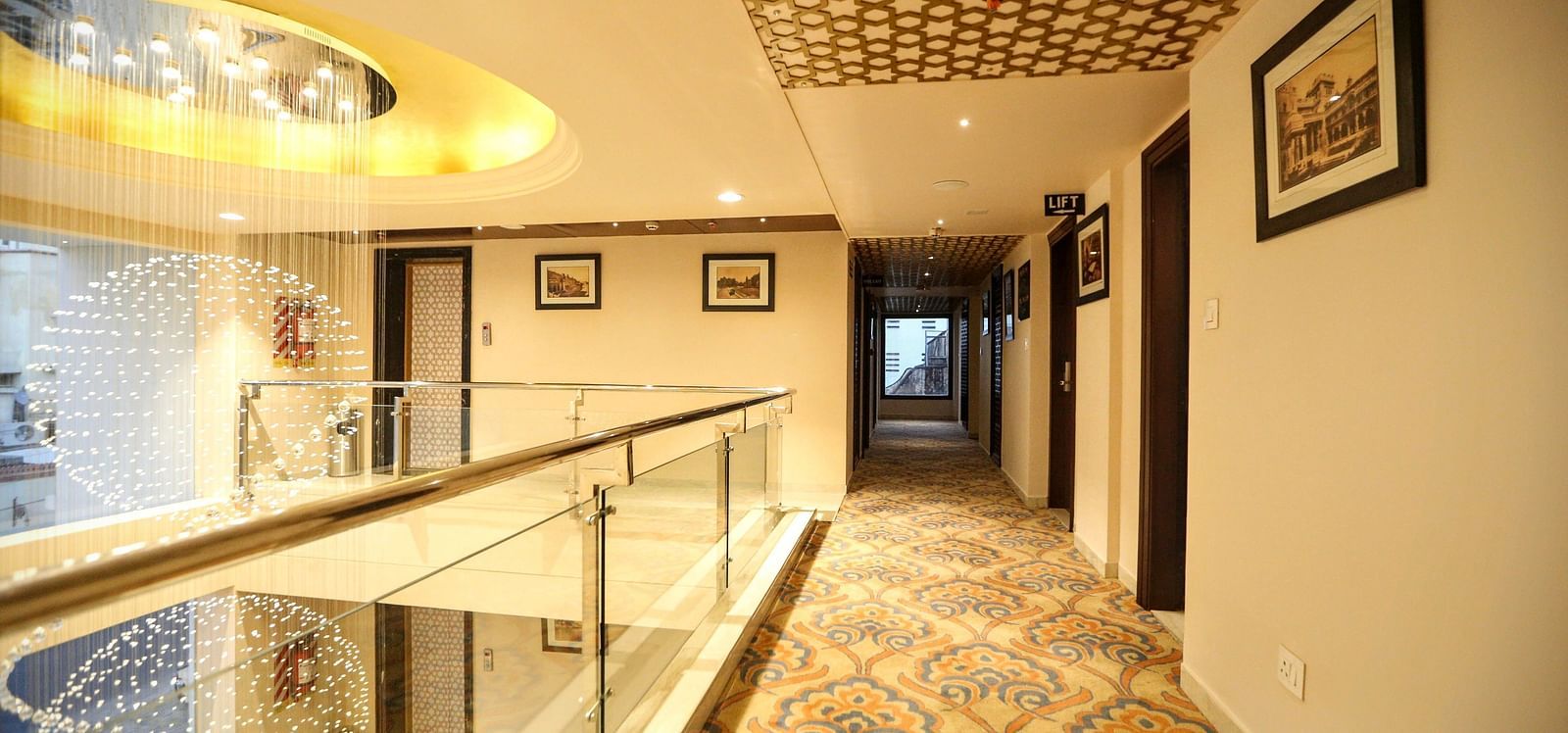 corridor at comfort inn sapphire, jaipur