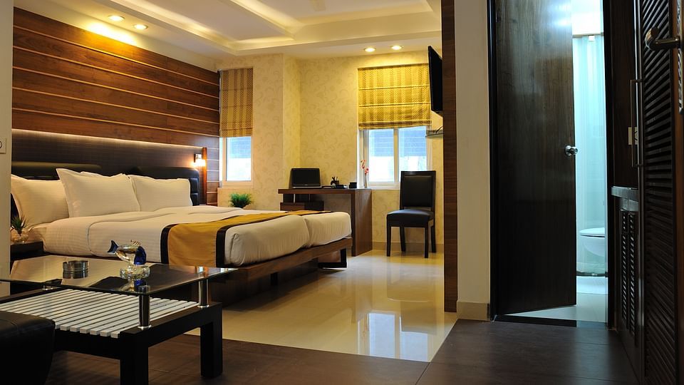 Hotel Niharika, Kolkata Kolkata Regalia Room Hotel Niharika Kolkata 1