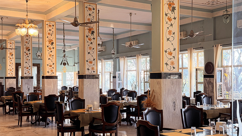 DiningRoom
