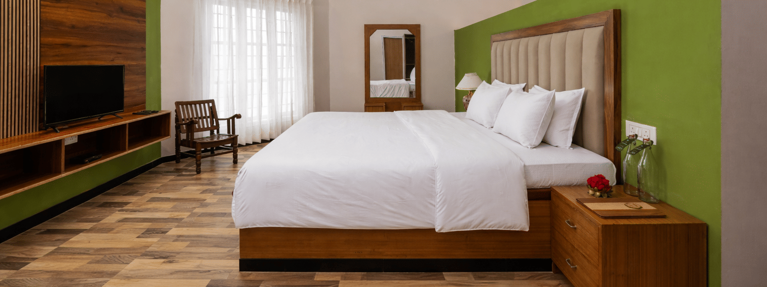 Cottage-Bedroom