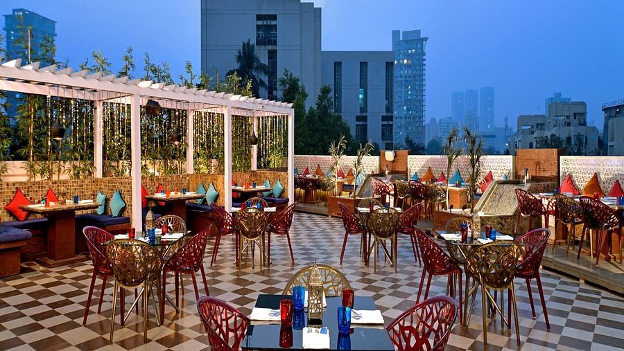 Open Restaurant Radisson Mumbai Goregaon 2