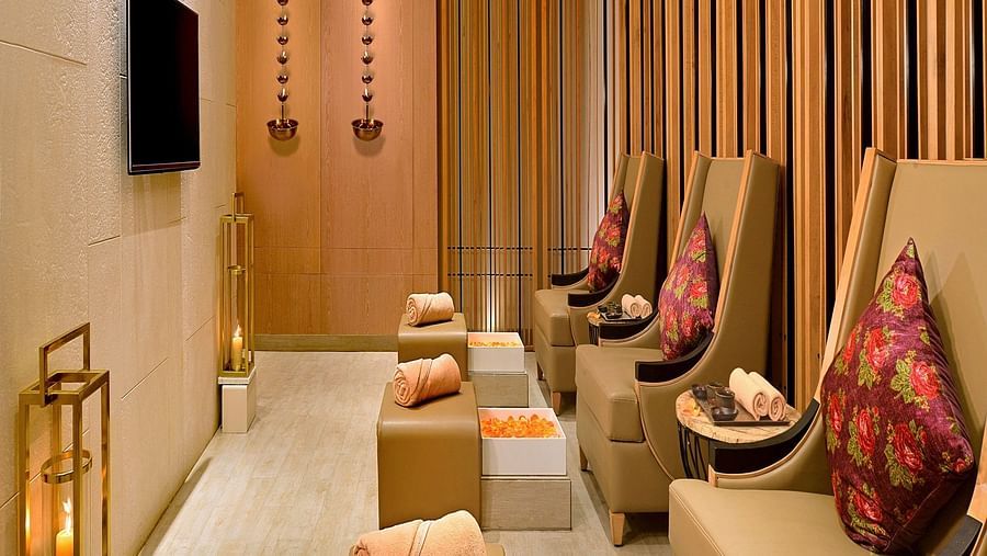 Spa Radisson Mumbai Goregaon 3