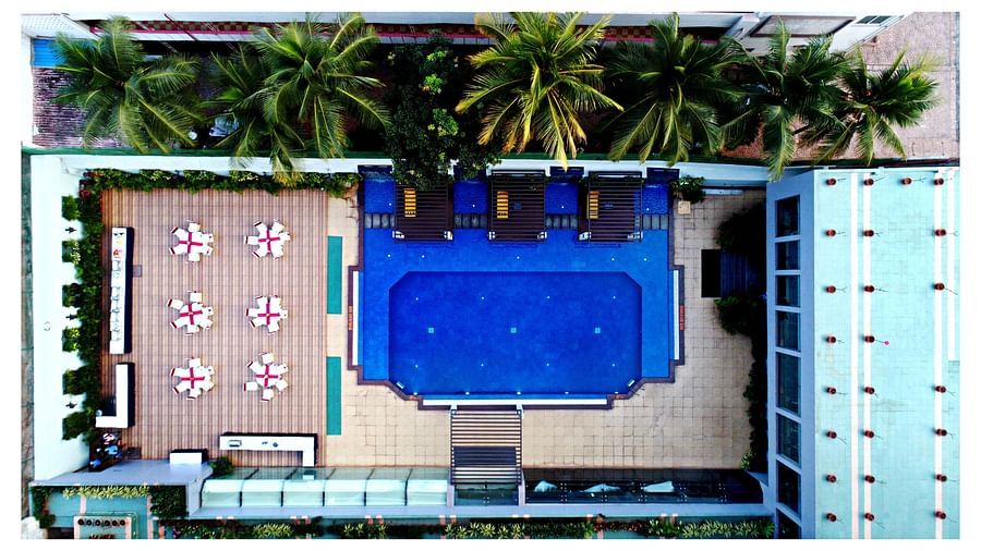 Dolphin Hotel, Visakhapatnam Visakhapatnam swimming pool