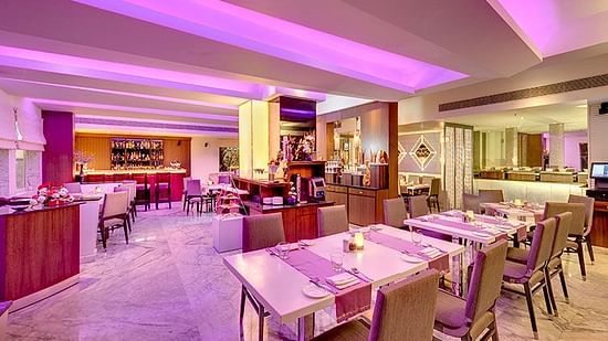 dining at HHI Select, Bangalore - our business hotel in JP Nagar 2