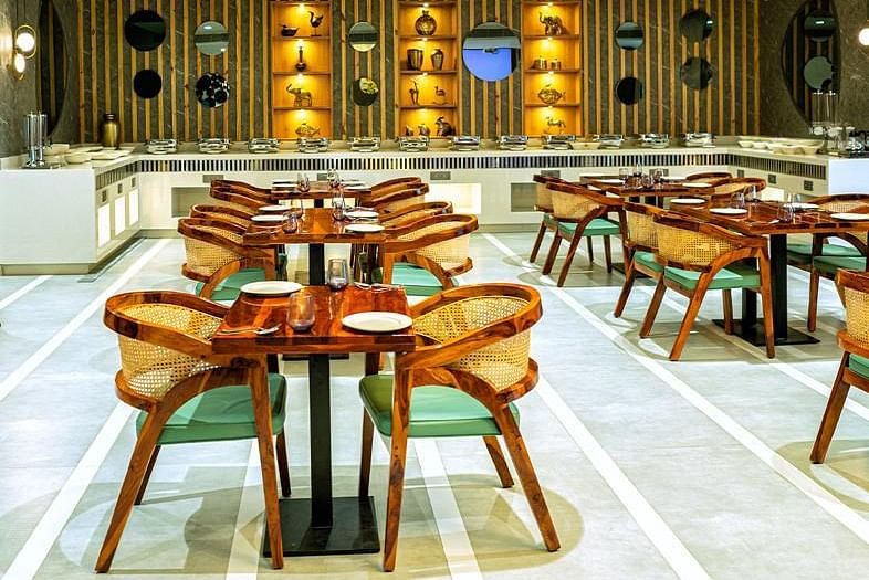 Lotus Restaurant at Visthara - Urban Boutique Hotel 1