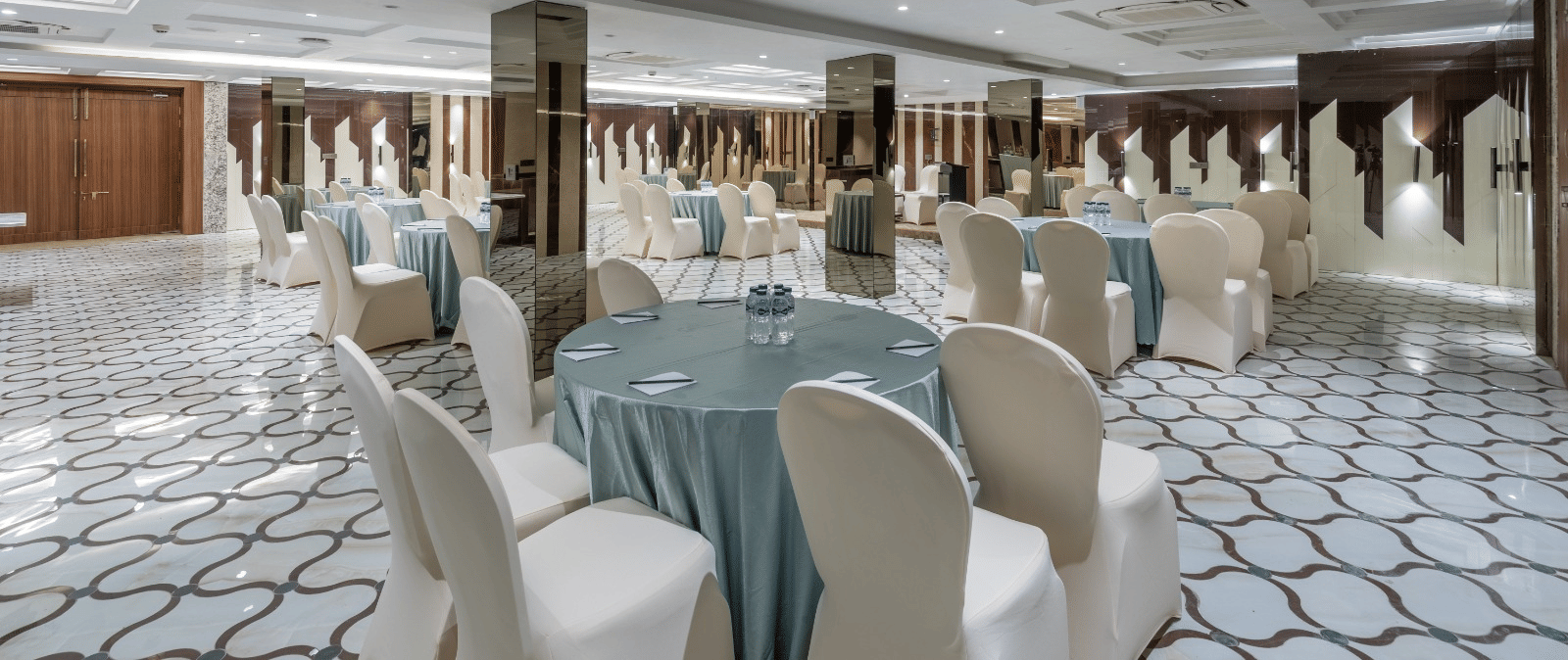 Conference Hall in Nainital | Meetings & Events at Lawrence Hotels
