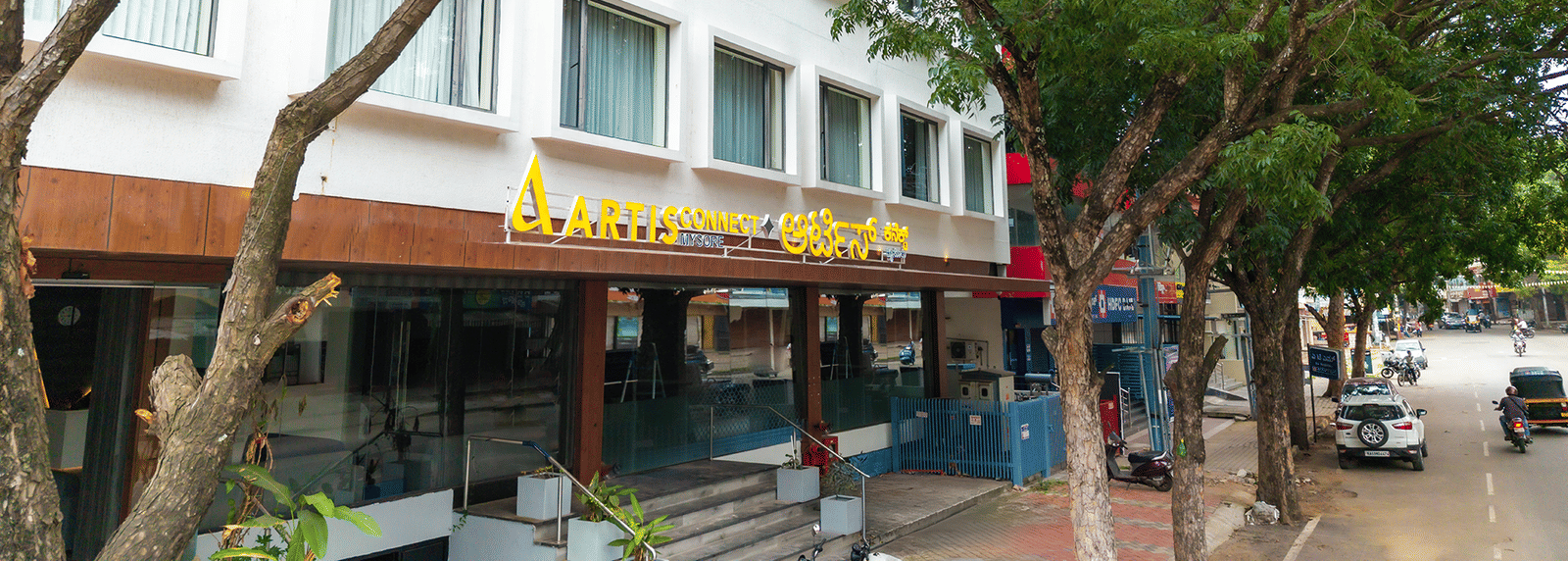 ACMY-Facade-Entrance