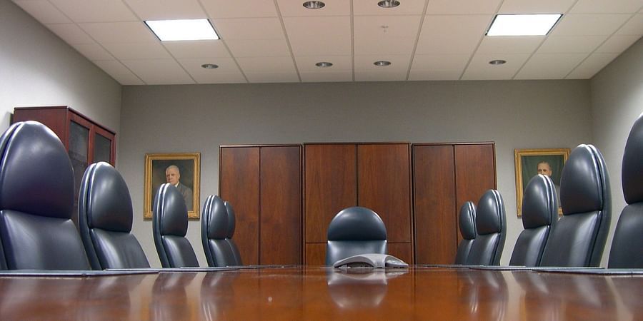 alt-text meeting-room-10270