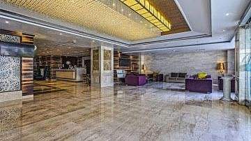 Lobby 001