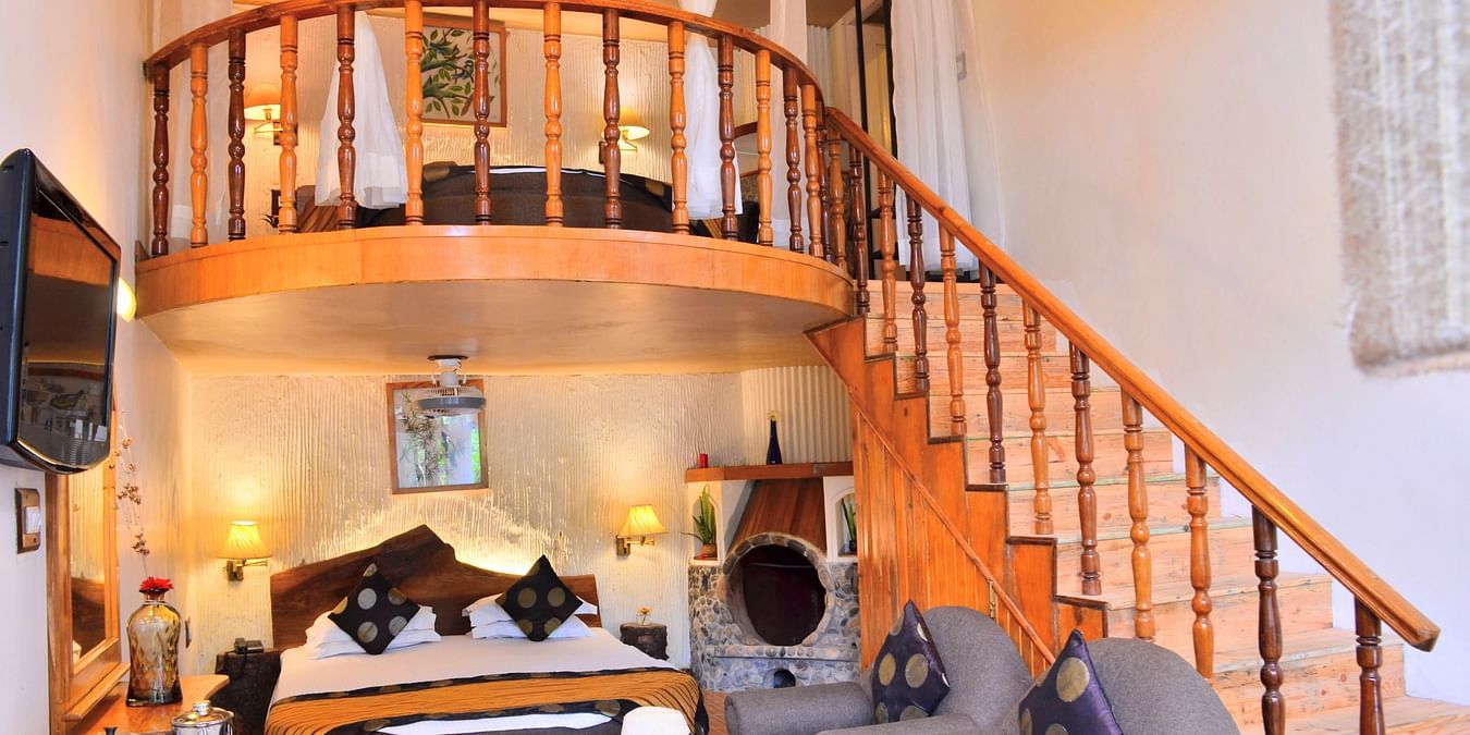 duplex bedroom with two beds on each floor
