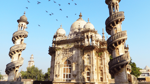 Mahabat Maqbara Bellevue Sarovar Premiere Junagadh