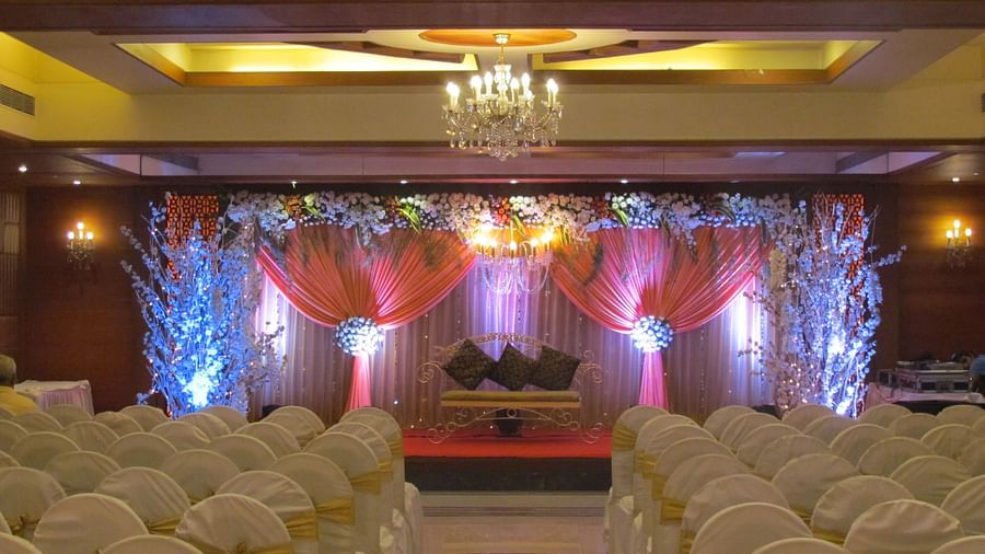 Banquet. Hotel Kohinoor Park Prabhadevi Mumbai 10