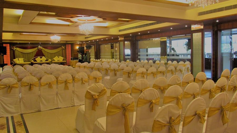 Banquet. Hotel Kohinoor Park Prabhadevi Mumbai 15