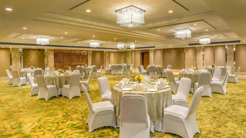 Banquets Deventure Sarovar Portico Kapashera New Delhi 3