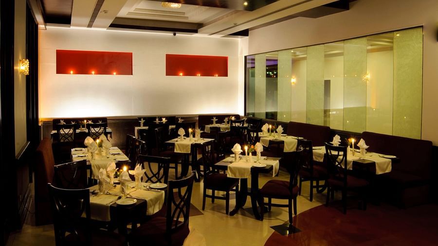 A restaurant with a blingy vibe - Mastiff Grand, Manali