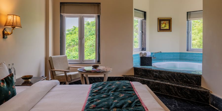 Bathtub - Deluxe - Hotels Near Chand Baori - Resorts Near Abhaneri-6
