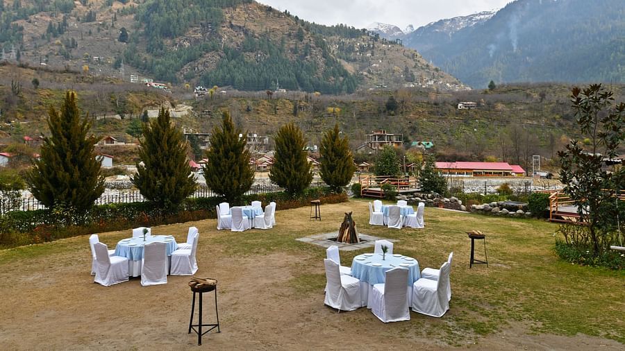 Outdoor event hall with open mountain view