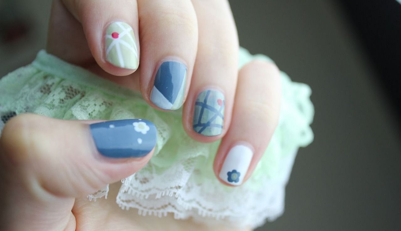 nail-art-2688470 1280