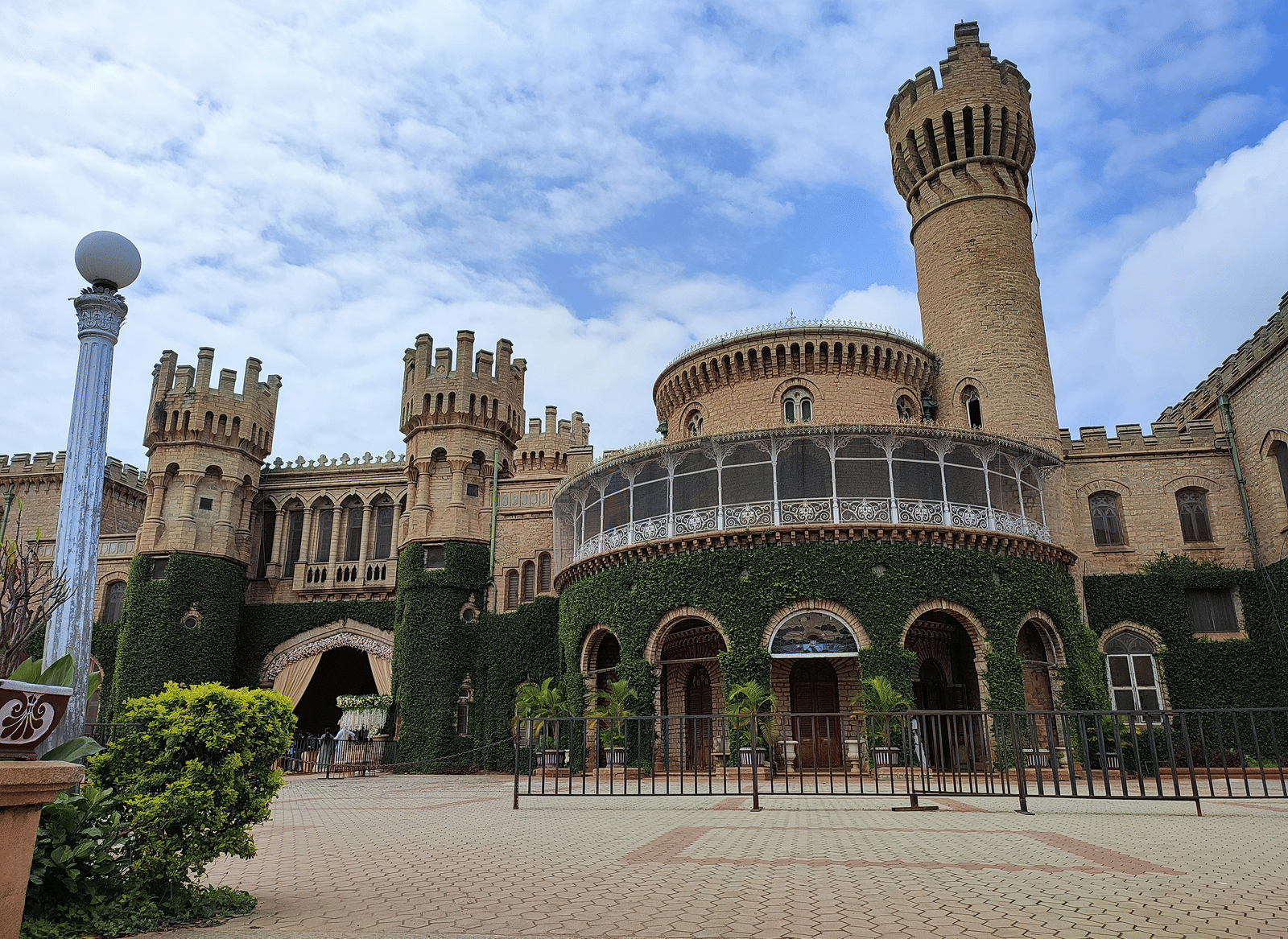 alpesh-jogia-5fRm08cdJsM-unsplash