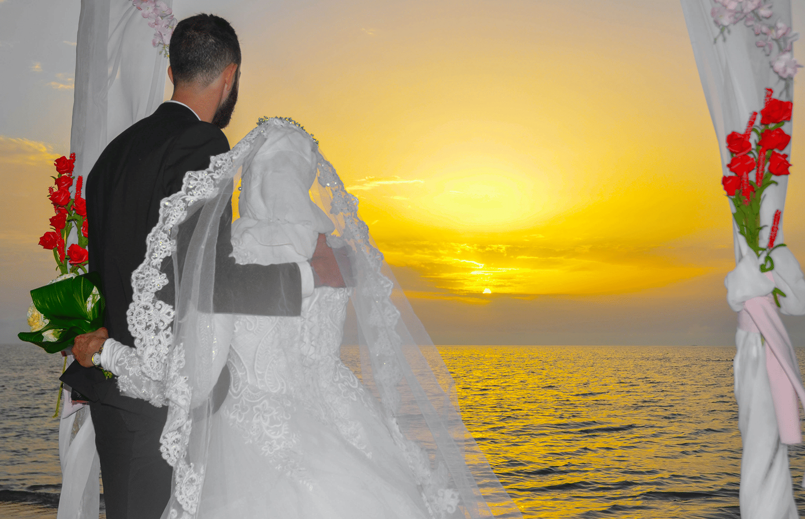 Sunset Beach Wedding, Vietnam | Alibu Resort Nha Trang