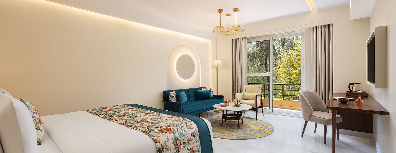 Dlx Royal Room (1)