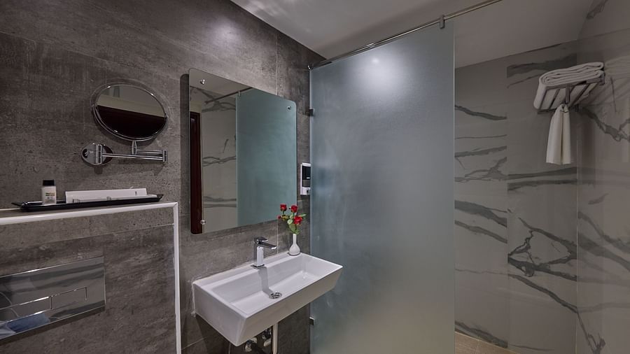 the washroom showcasing the wash basin - Golden Tulip, Tirupati 2